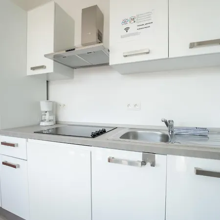New Dahlia 1 With Parking By Interhome *